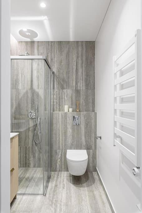 Ferienwohnung Cozy Japanese Oasis With Balcony, Gramophone, Netflix Wilna Exterior foto
